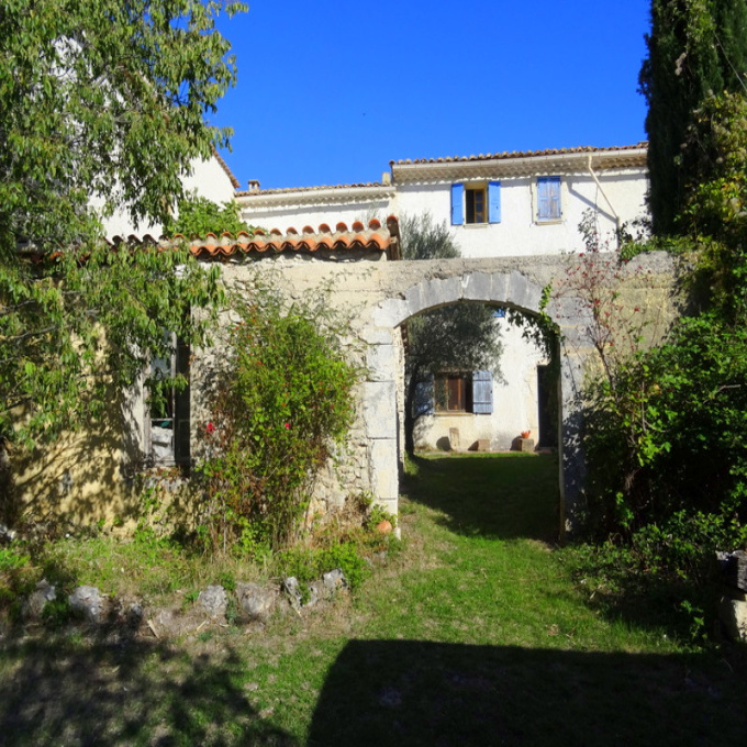 Offres de vente Ferme Monieux (84390)
